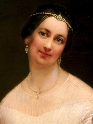 julia_tyler_cropped.jpeg